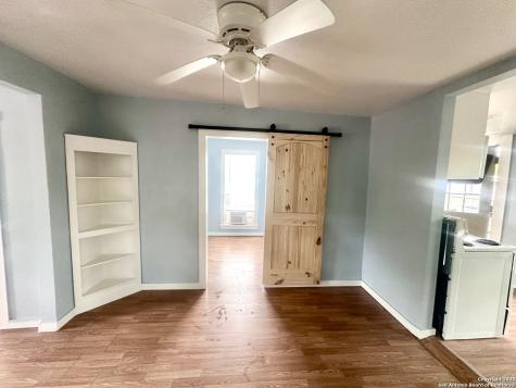 104 S 2nd Street Stockdale TX 78160