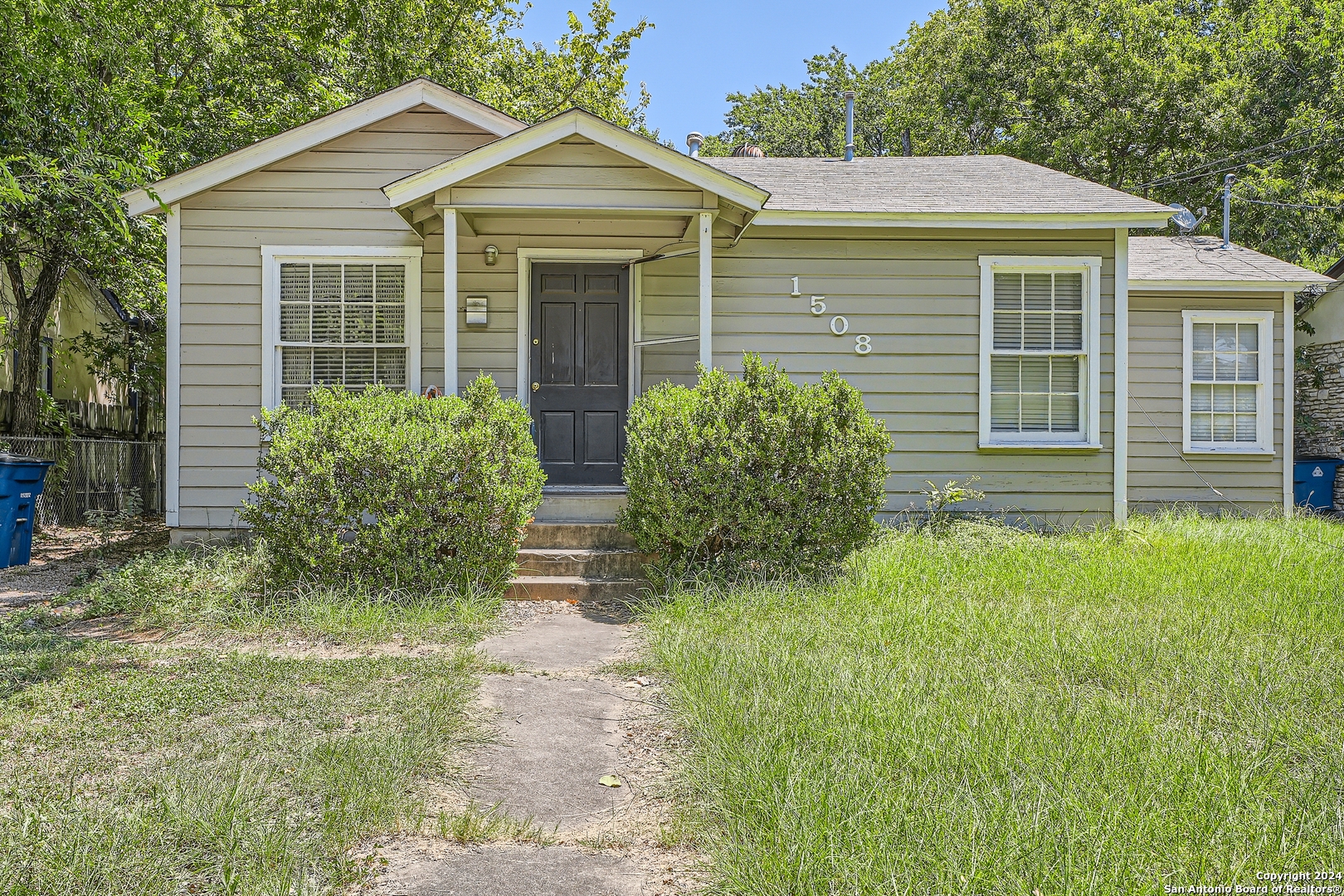 1508 Alguno Road Austin TX 78757