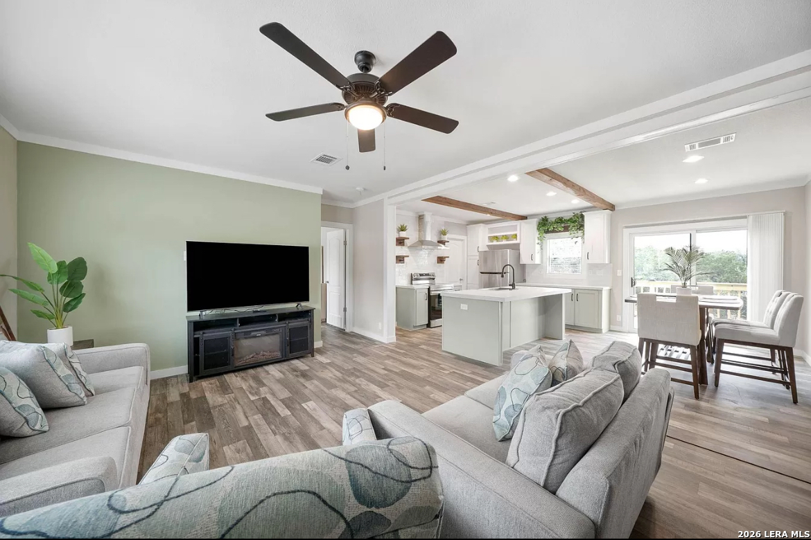 6739 Whartons Dock Road Bandera TX 78003