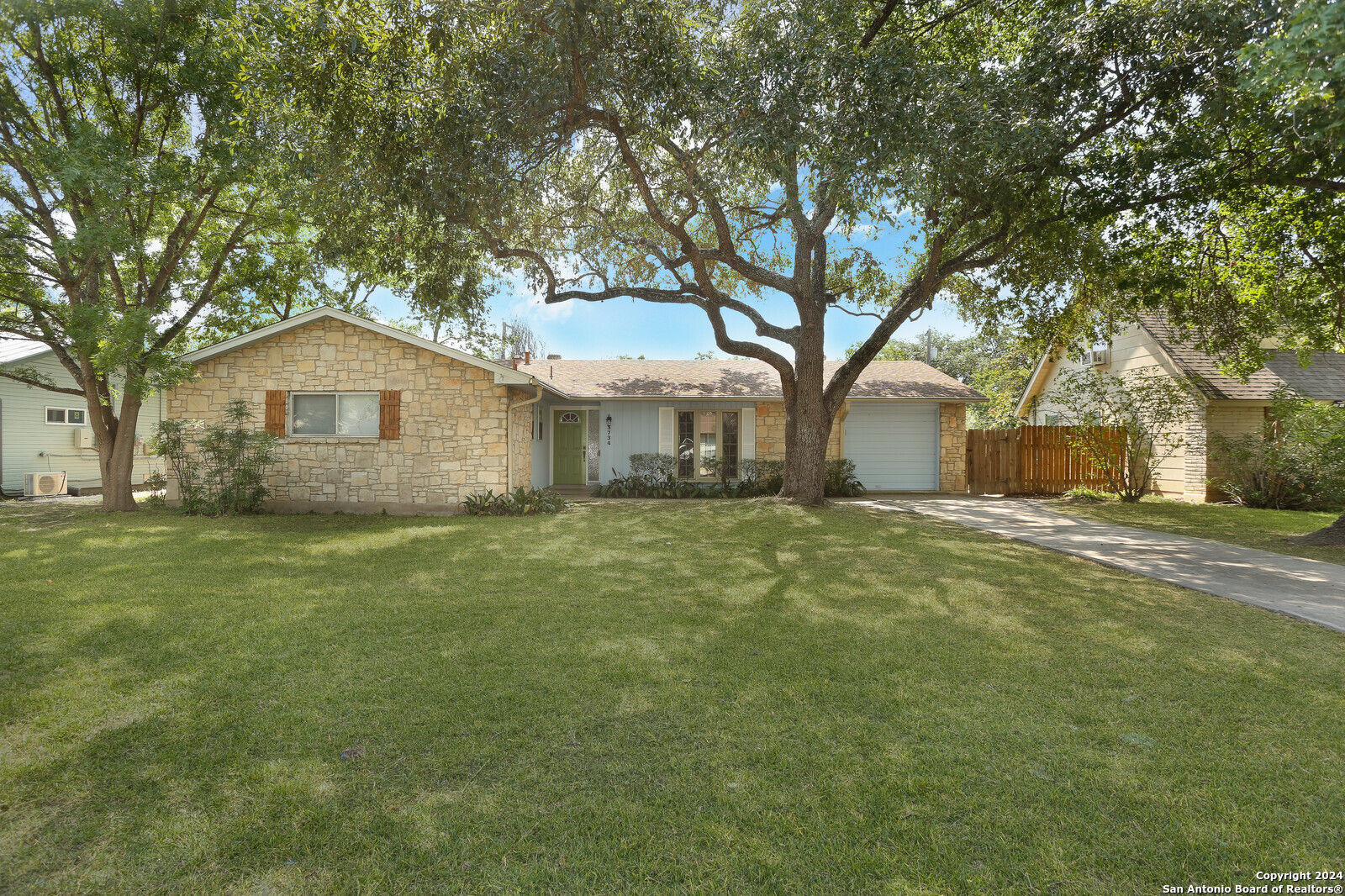 3734 Briarhill San Antonio TX 78218