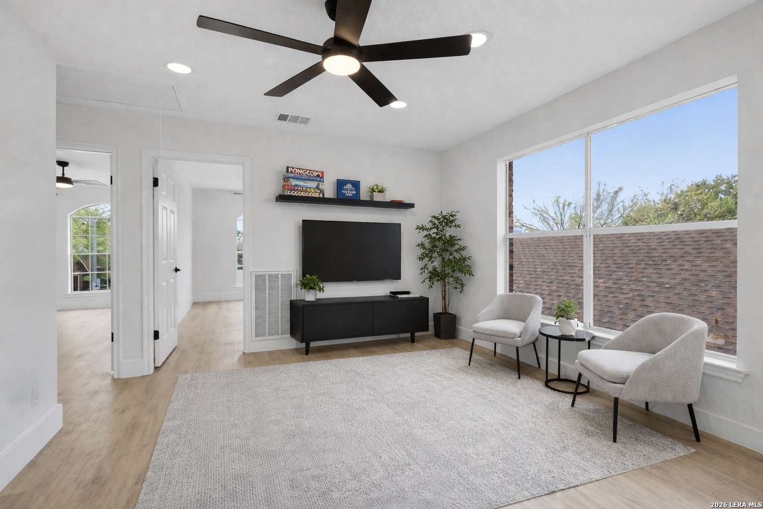 10242 Sandyglen San Antonio TX 78240