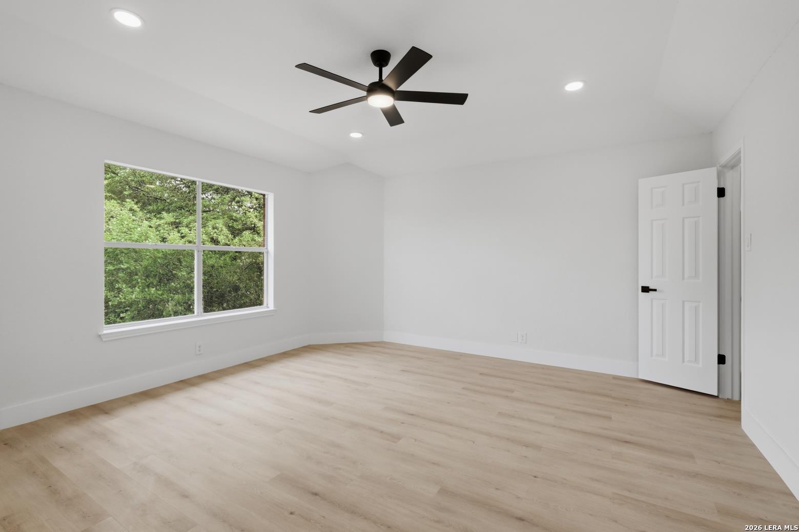 10242 Sandyglen San Antonio TX 78240