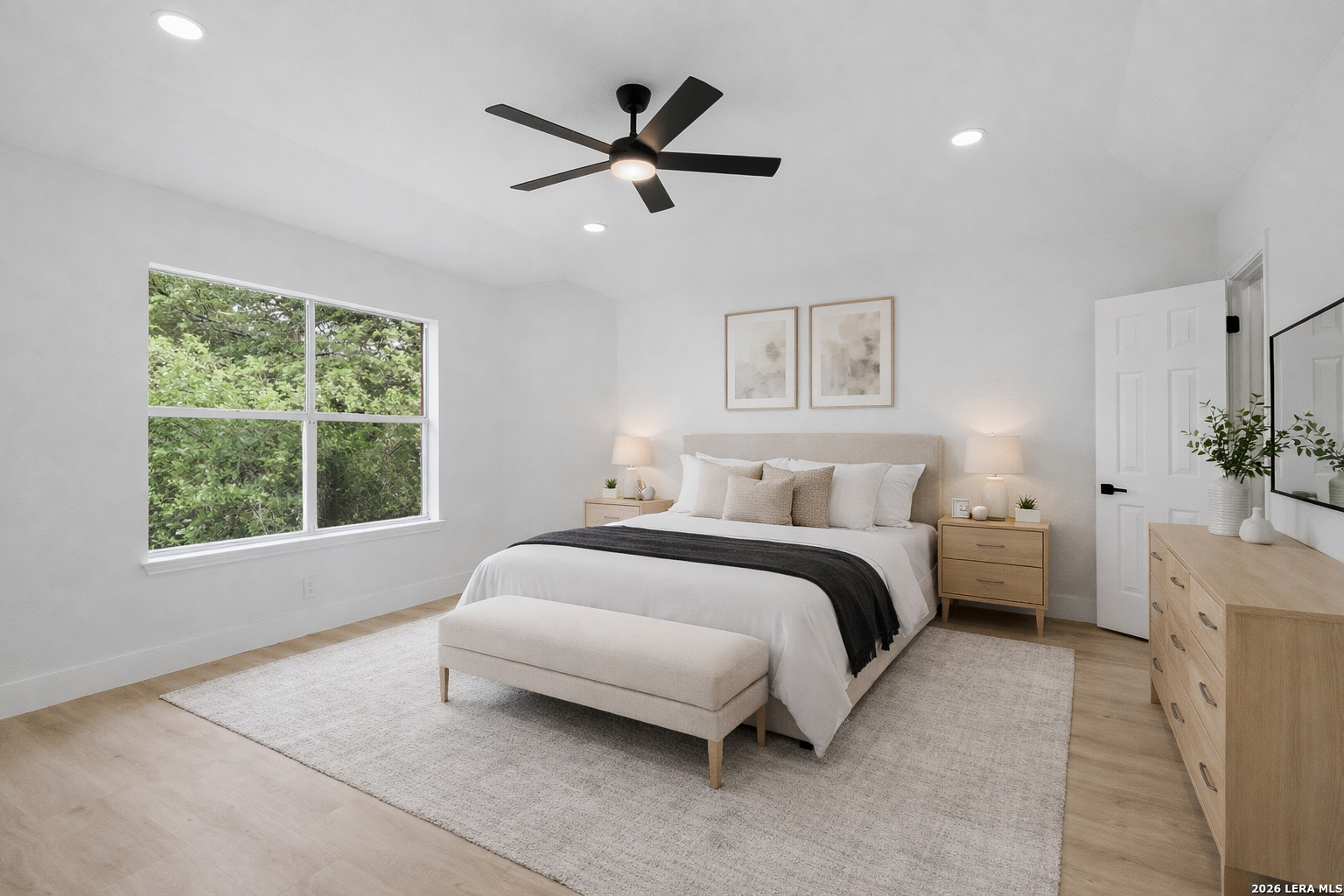 10242 Sandyglen San Antonio TX 78240