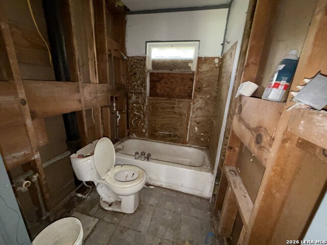 244 Fount Street Pleasanton TX 78064