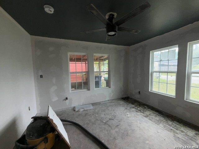 244 Fount Street Pleasanton TX 78064