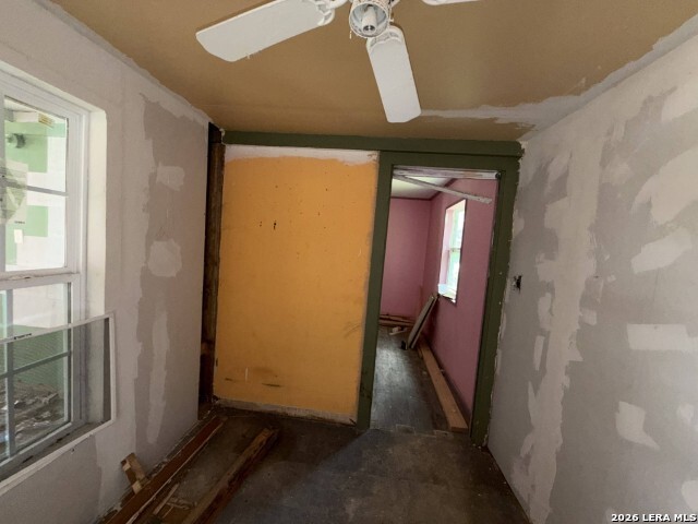 244 Fount Street Pleasanton TX 78064