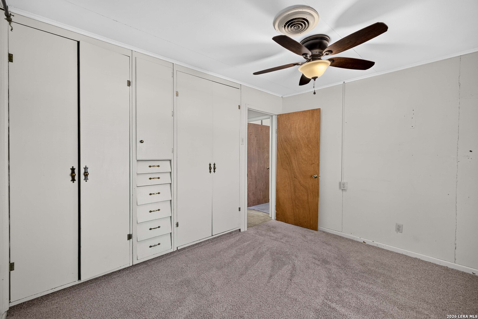 555 Dawnview San Antonio TX 78213