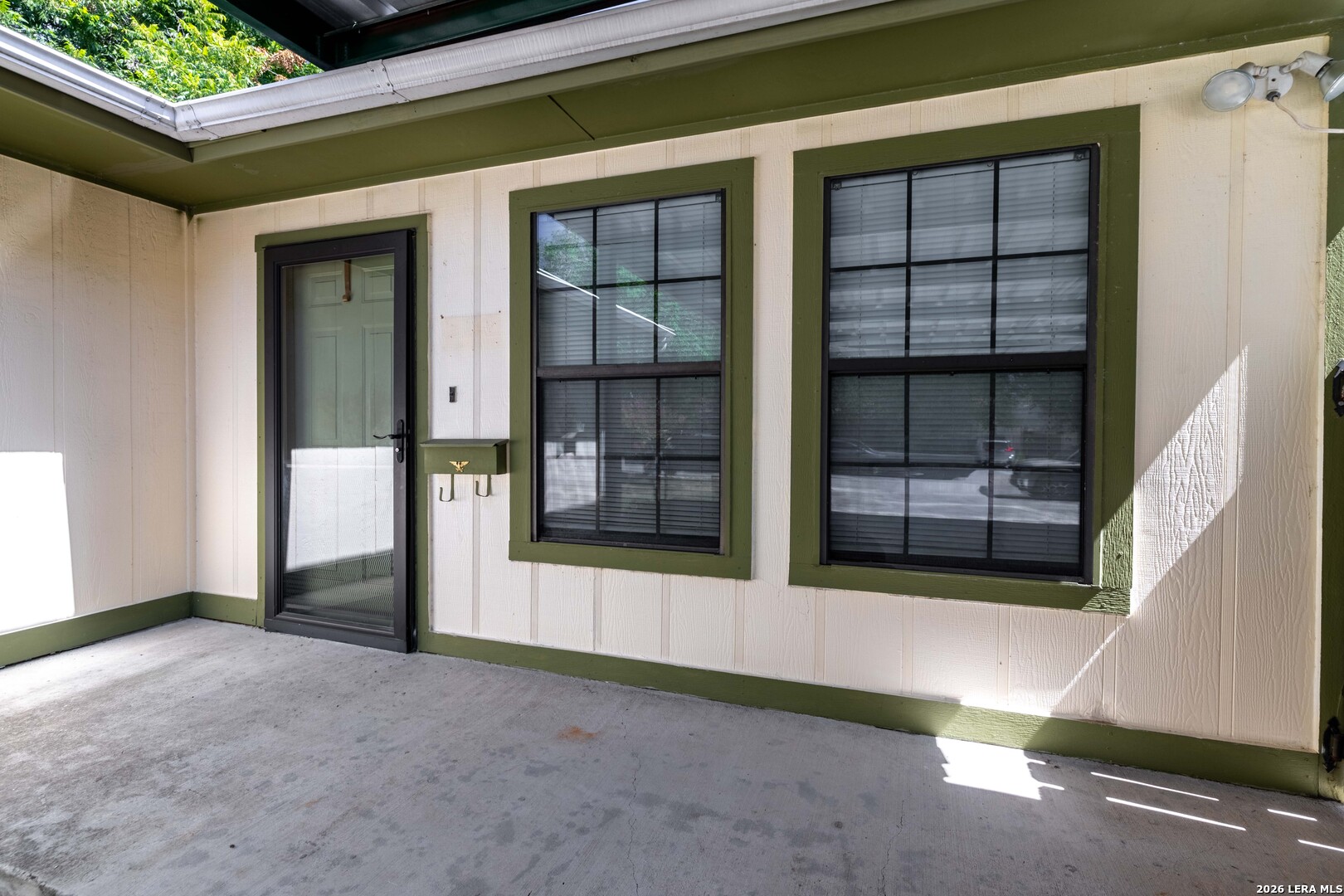 555 Dawnview San Antonio TX 78213