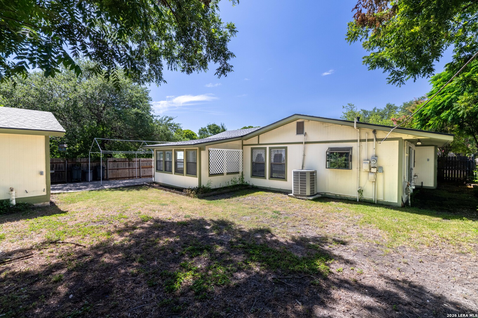555 Dawnview San Antonio TX 78213