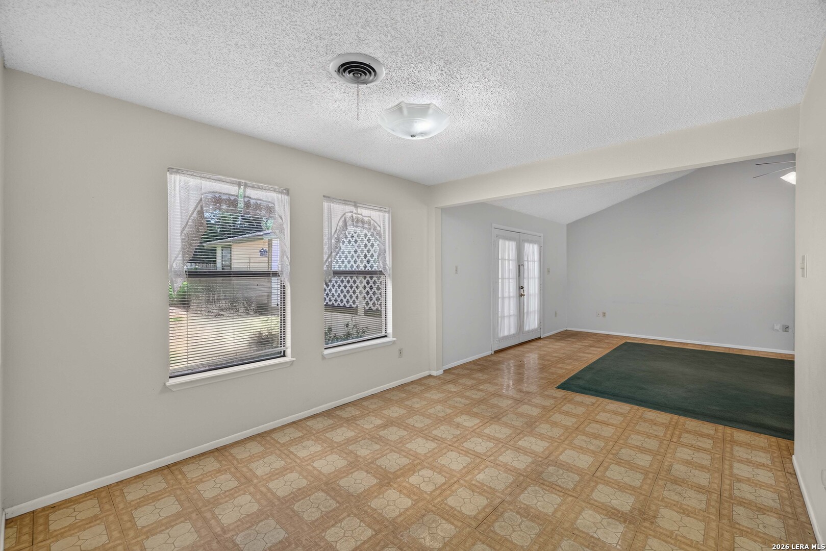 555 Dawnview San Antonio TX 78213