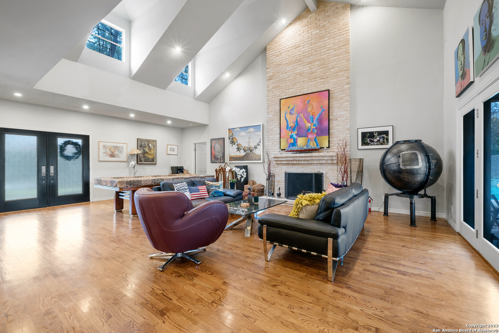 92 Granburg Circle San Antonio TX 78218