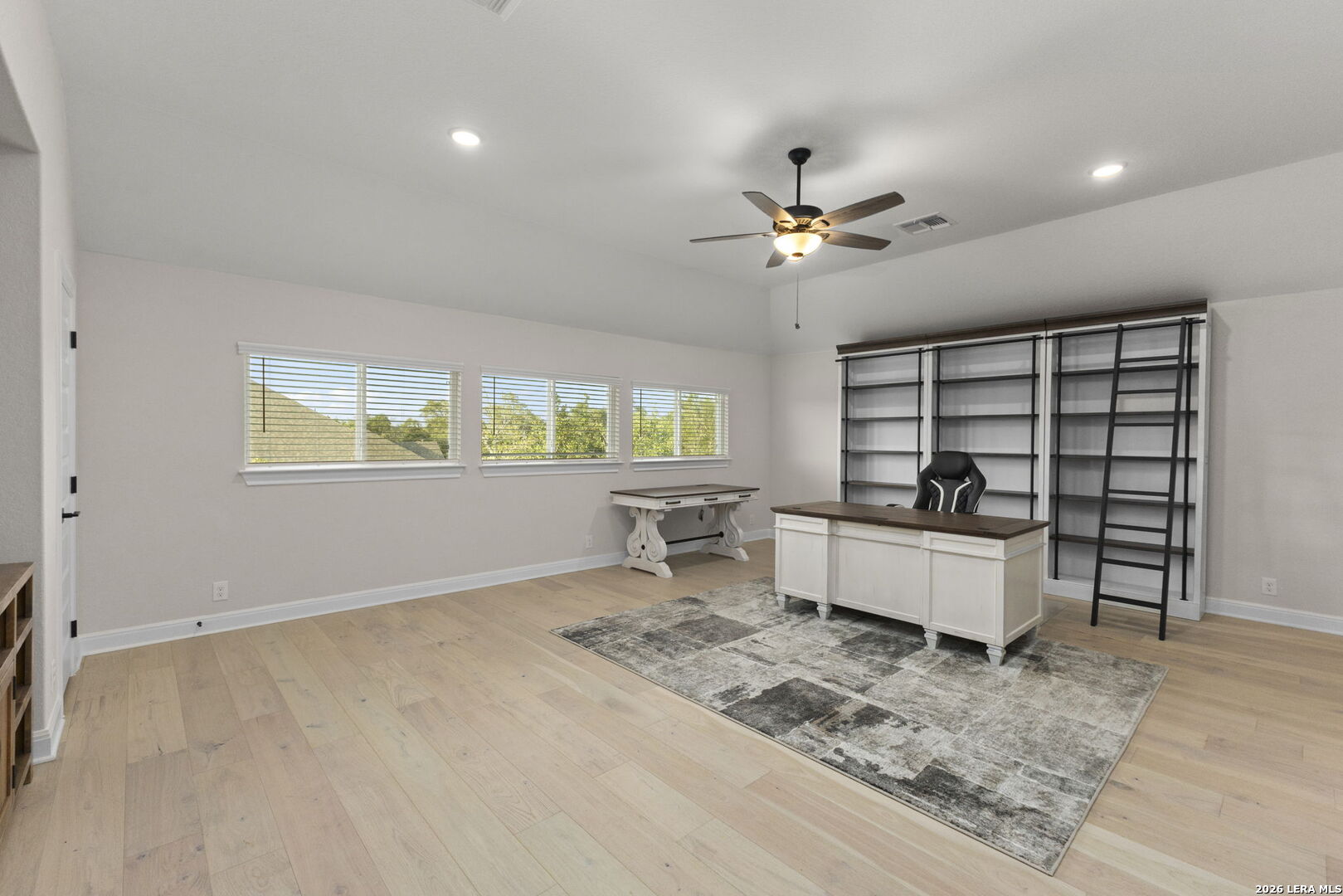 1140 Blackburnian New Braunfels TX 78132