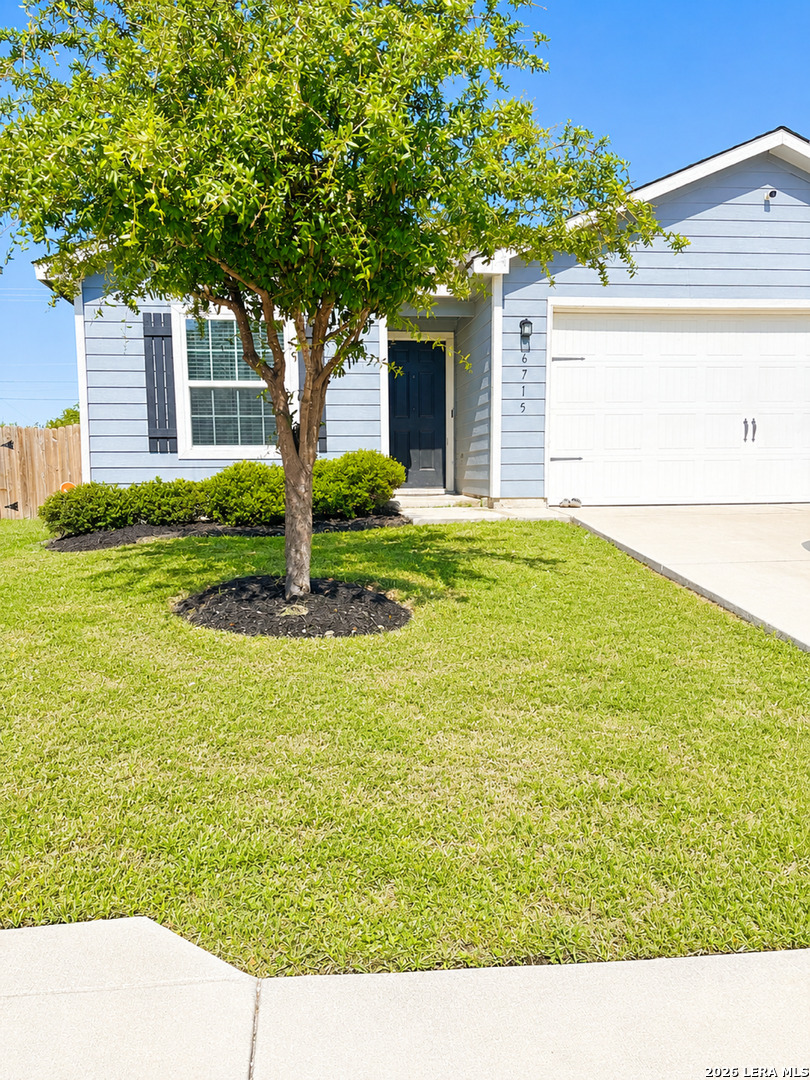 6715 Rosenthal Pass San Antonio TX 78252