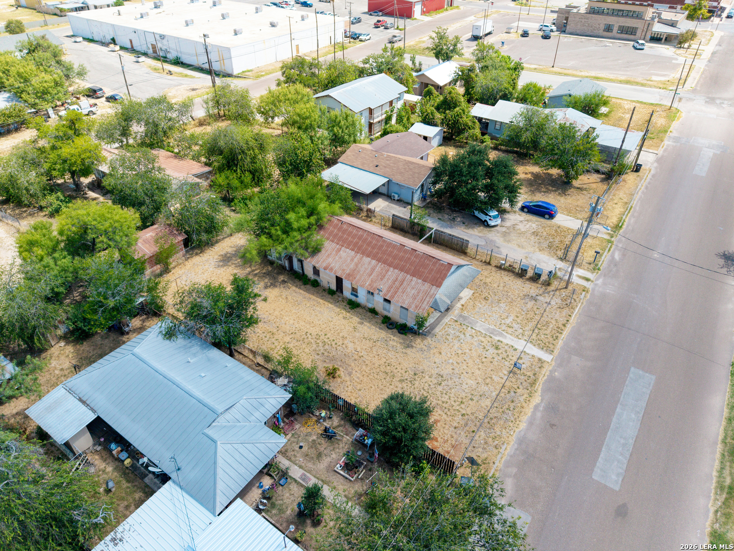 601 N 5th Street Carrizo Springs TX 78834