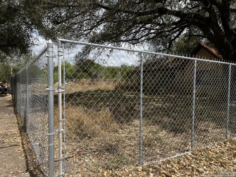 425 W Rice Street Falfurrias TX 78355