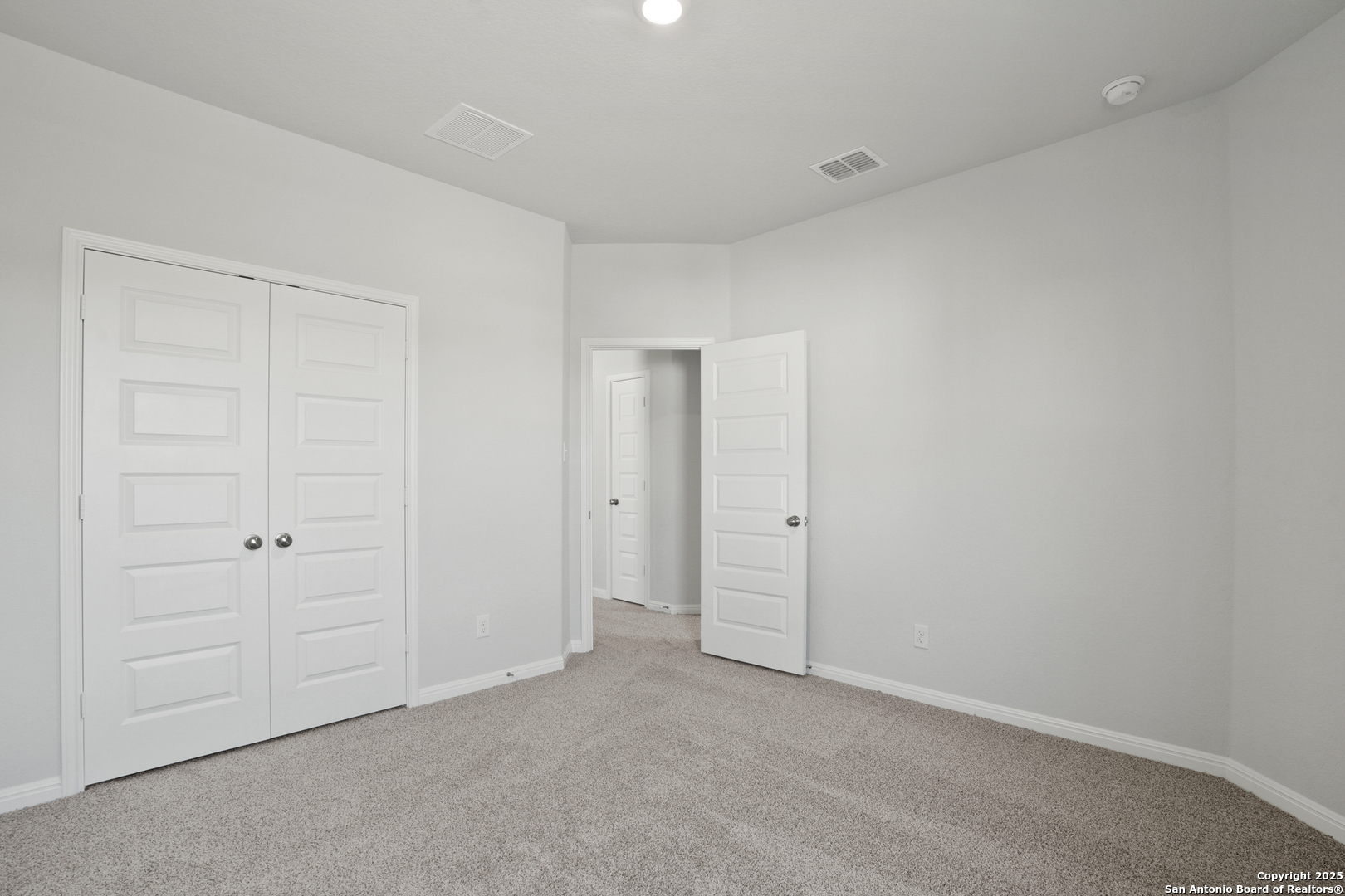 10111 Carnelian Cove San Antonio TX 78245