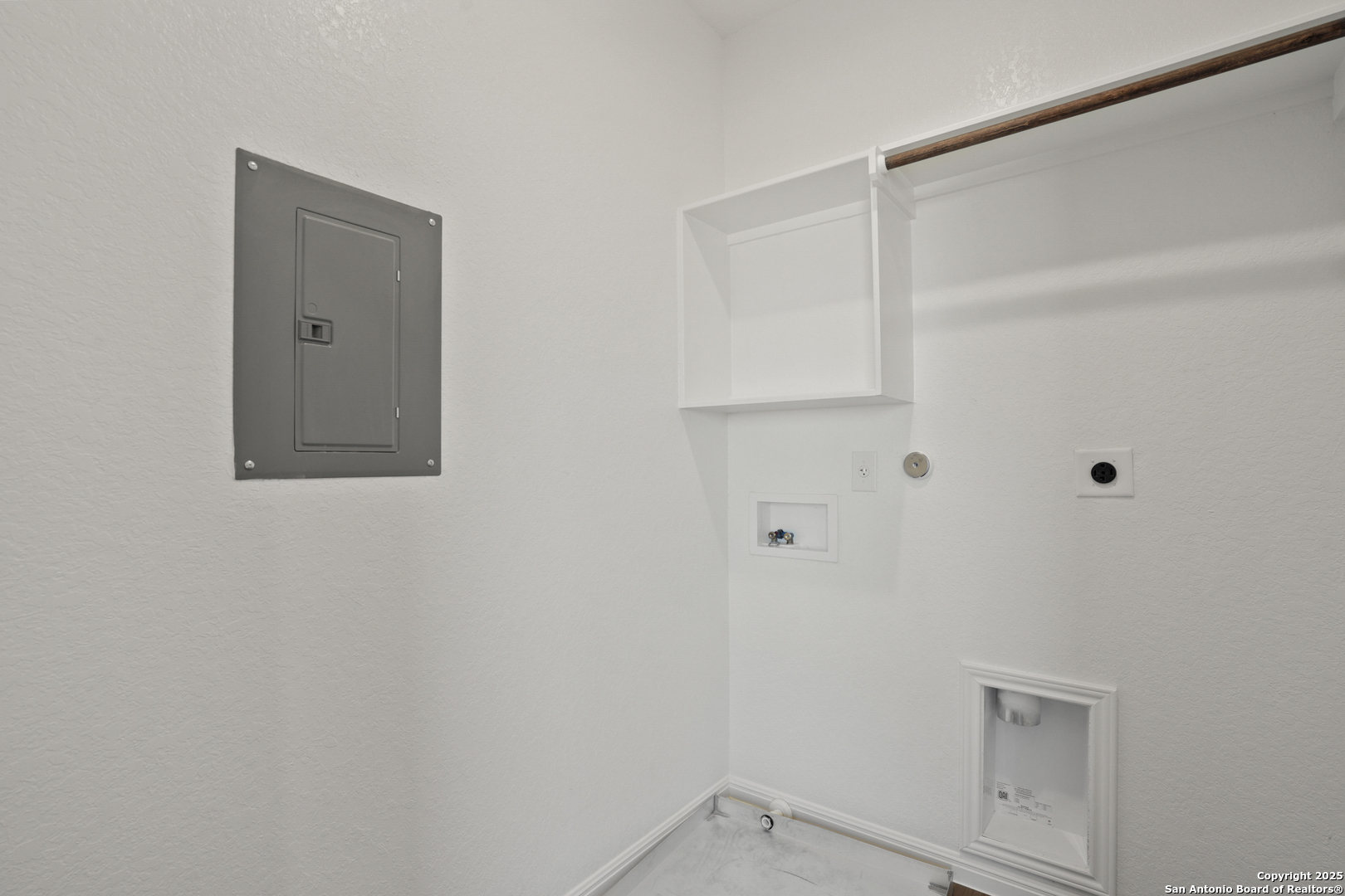 10111 Carnelian Cove San Antonio TX 78245