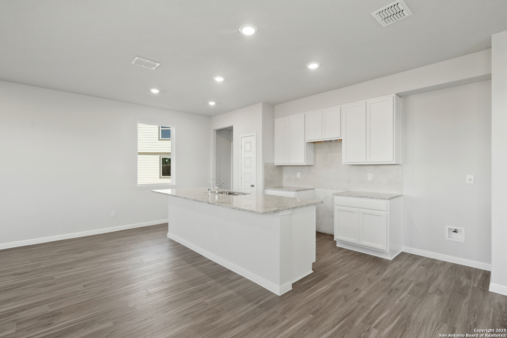 10111 Carnelian Cove San Antonio TX 78245