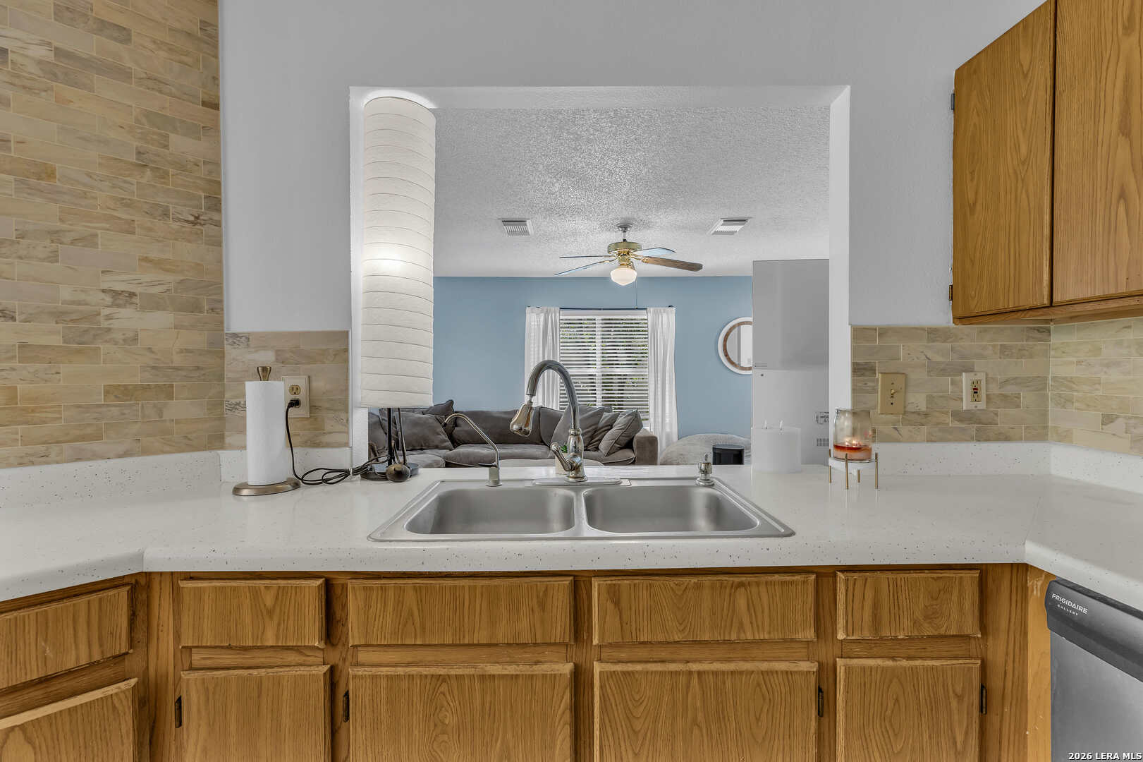 8218 Laurel Bend San Antonio TX 78250