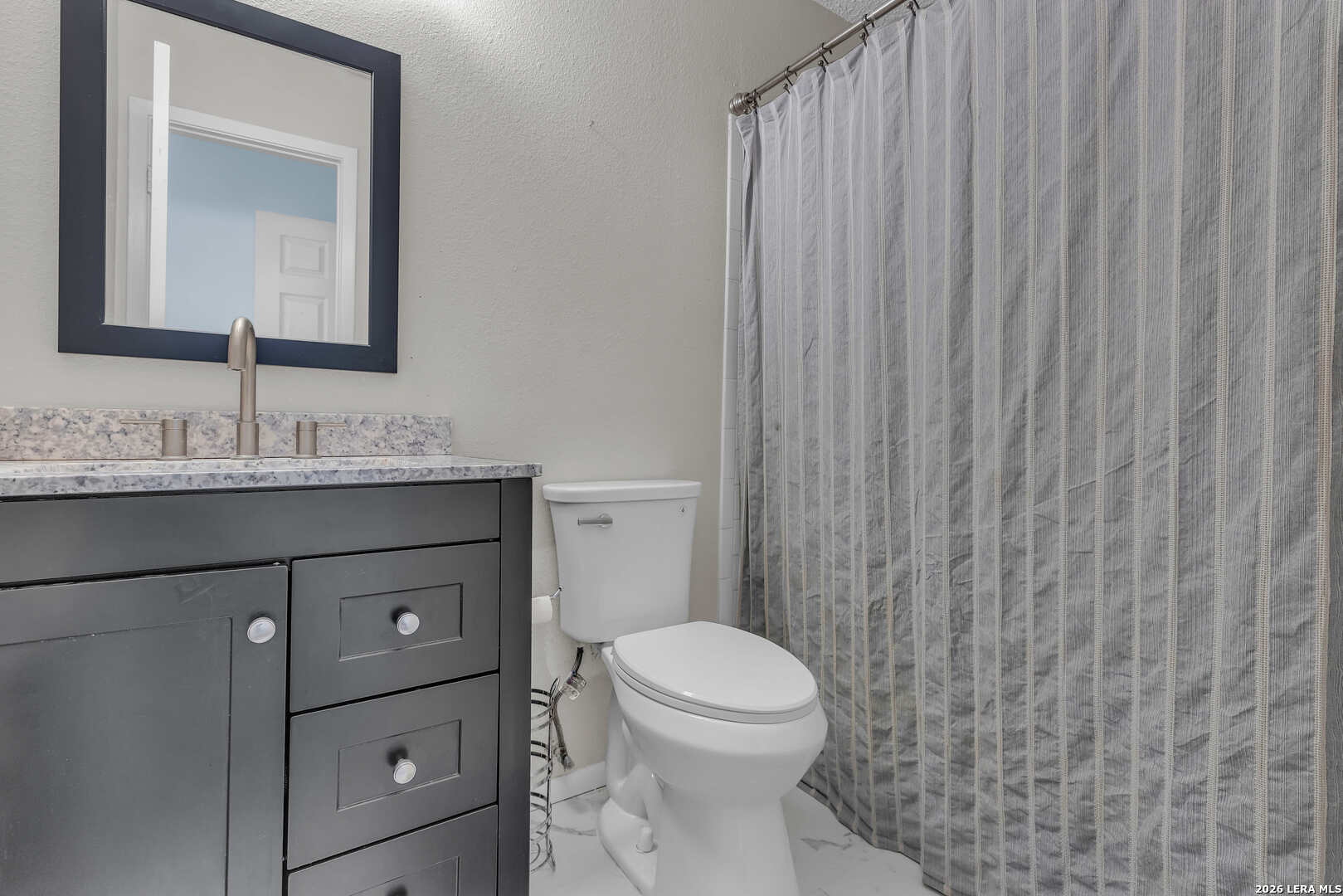 8218 Laurel Bend San Antonio TX 78250