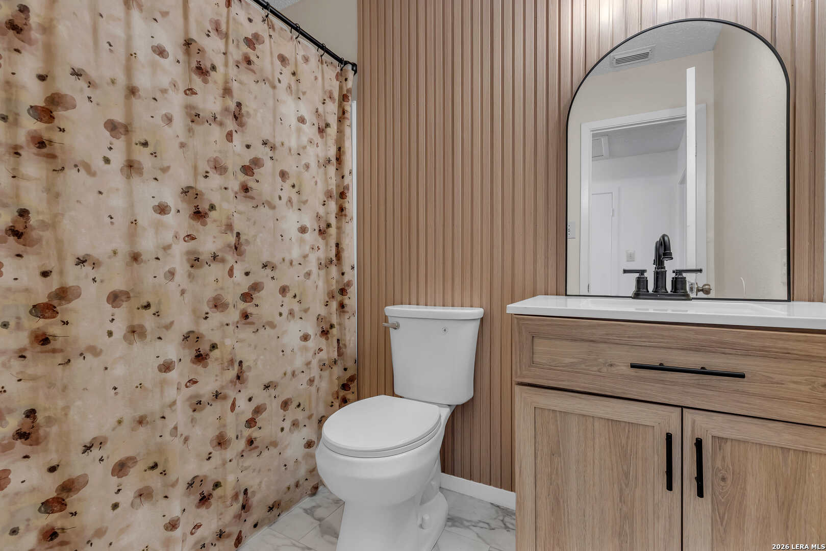 8218 Laurel Bend San Antonio TX 78250