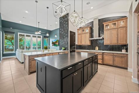 135 Wild Rose Hill Boerne TX 78006