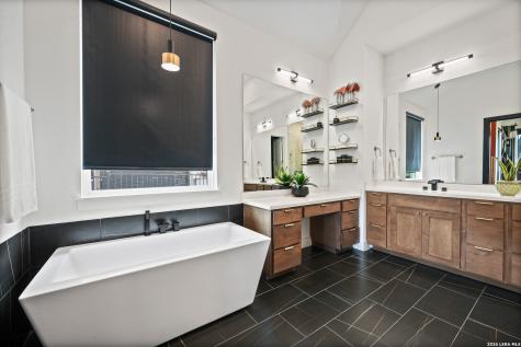 135 Wild Rose Hill Boerne TX 78006