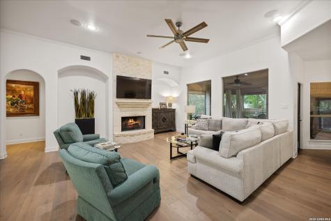 30223 Fairway Ash Fair Oaks Ranch TX 78015