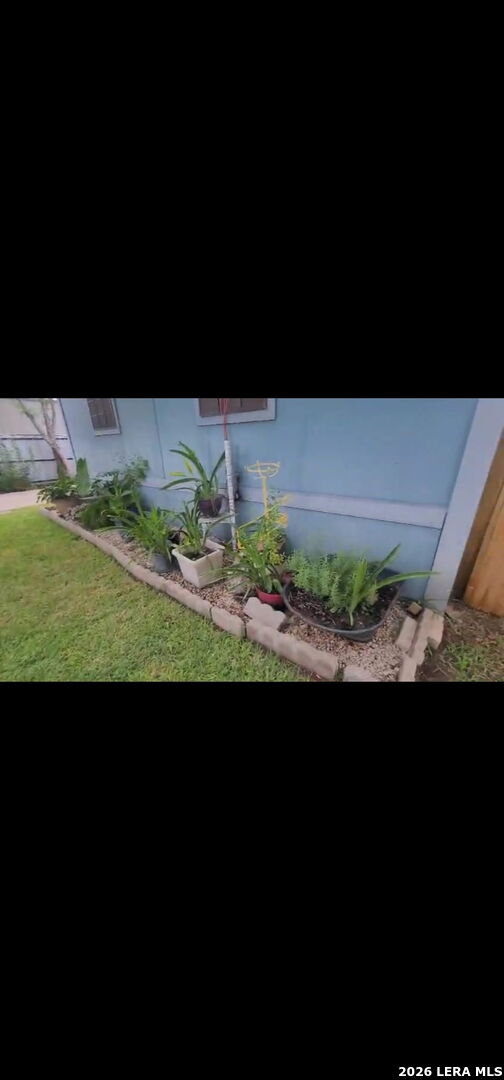 511 Zaragoza Drive Eagle Pass TX 78852
