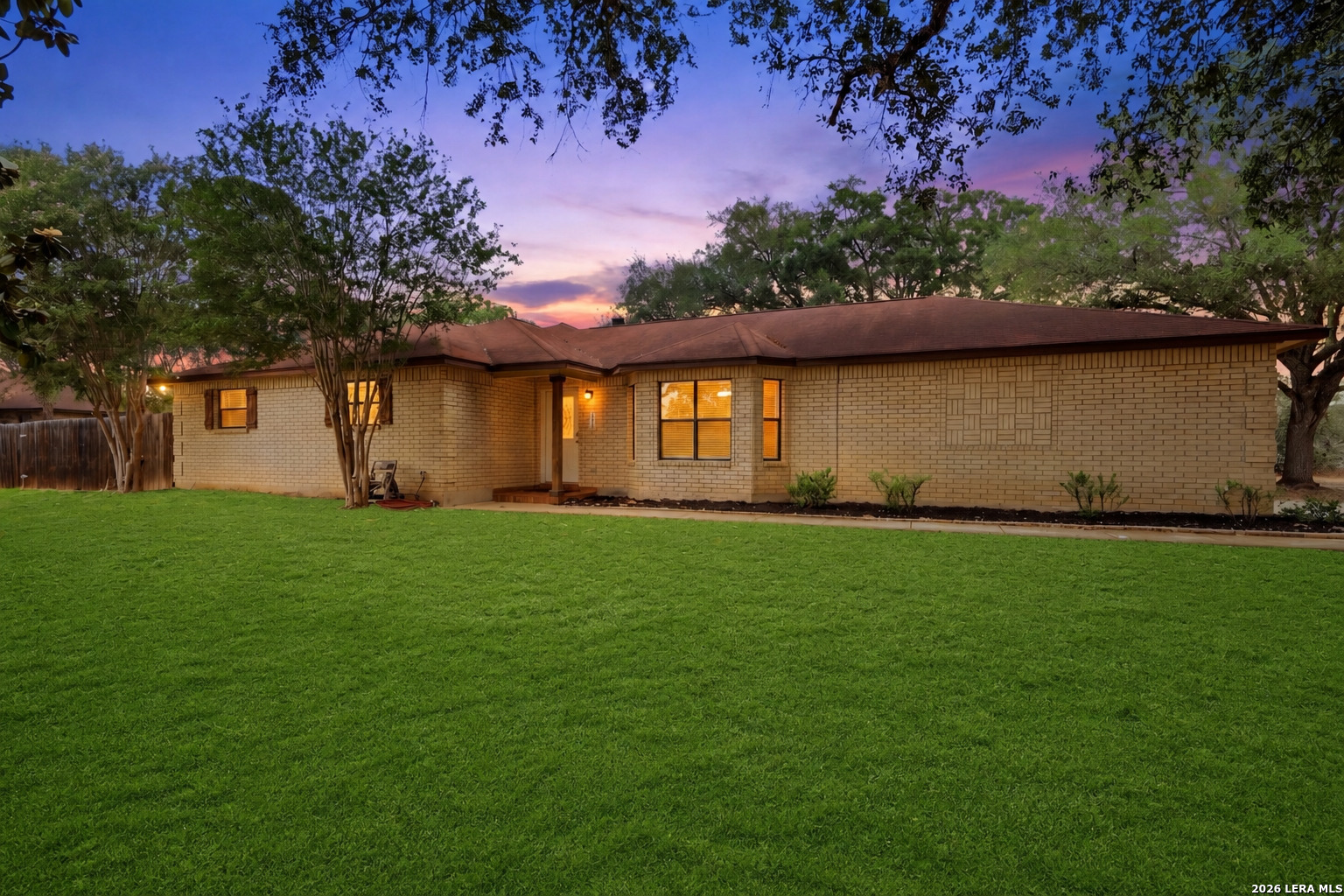 106 Oak Ridge Drive La Vernia TX 78121