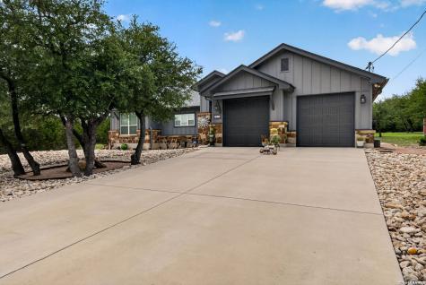 1403 Cottonwood Road Fischer TX 78623