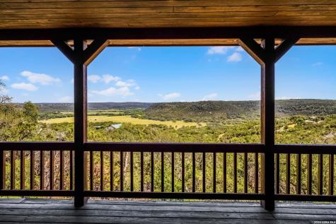 1012 Mourning Dove Canyon Lake TX 78133