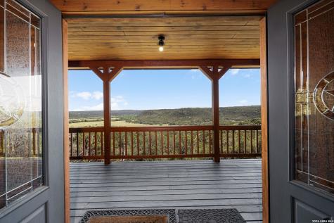 1012 Mourning Dove Canyon Lake TX 78133