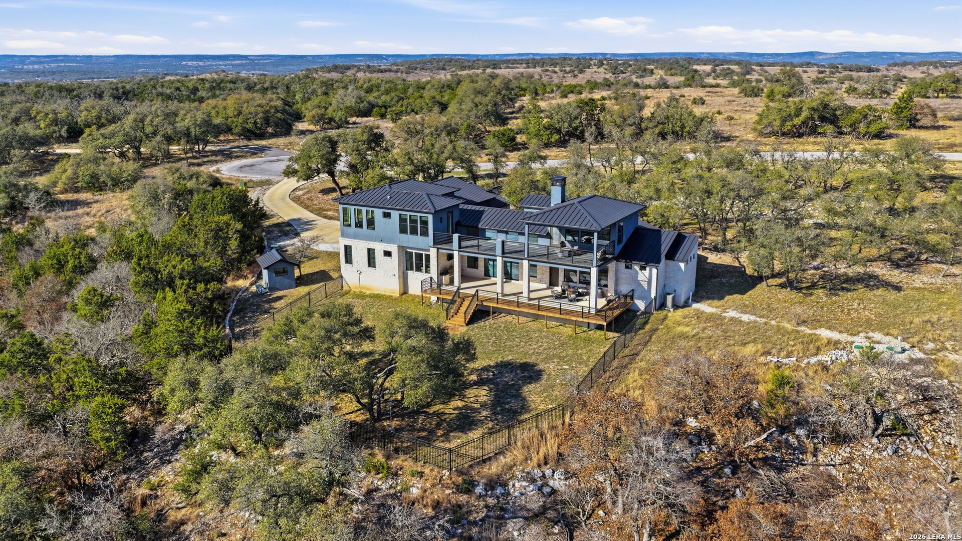 2587 Falling Oak Blanco TX 78606