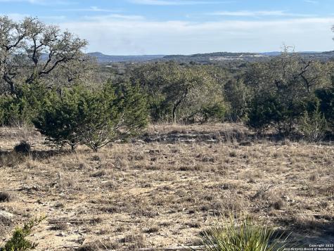 215 Palomino Springs Bandera TX 78003