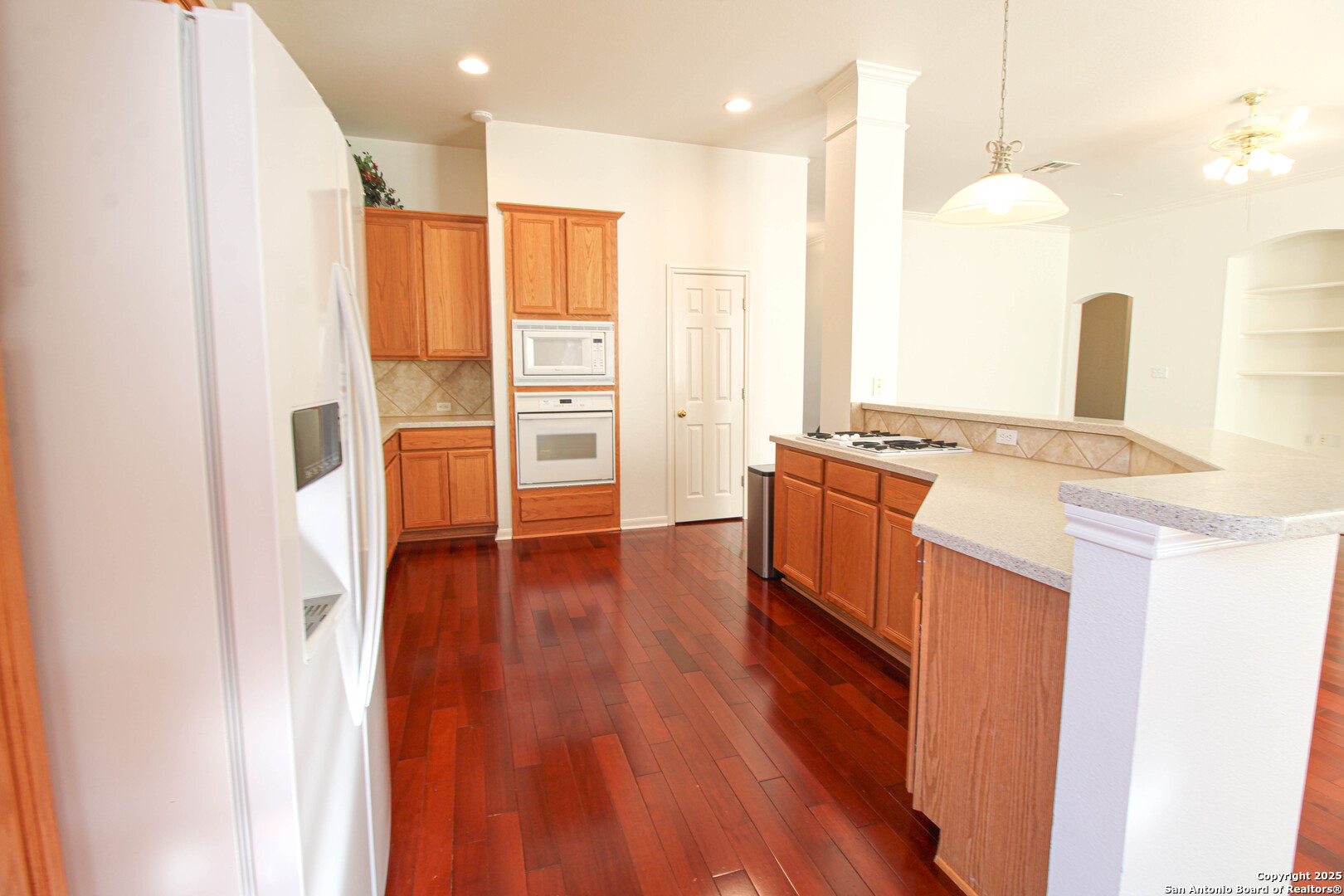 121 Antler Circle Hollywood Park TX 78232