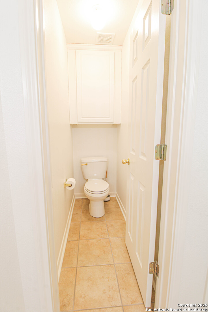 121 Antler Circle Hollywood Park TX 78232