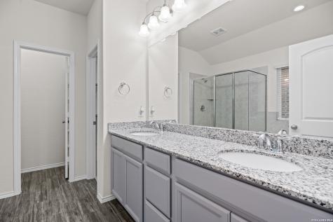 7634 Desperado Way Boerne TX 78015