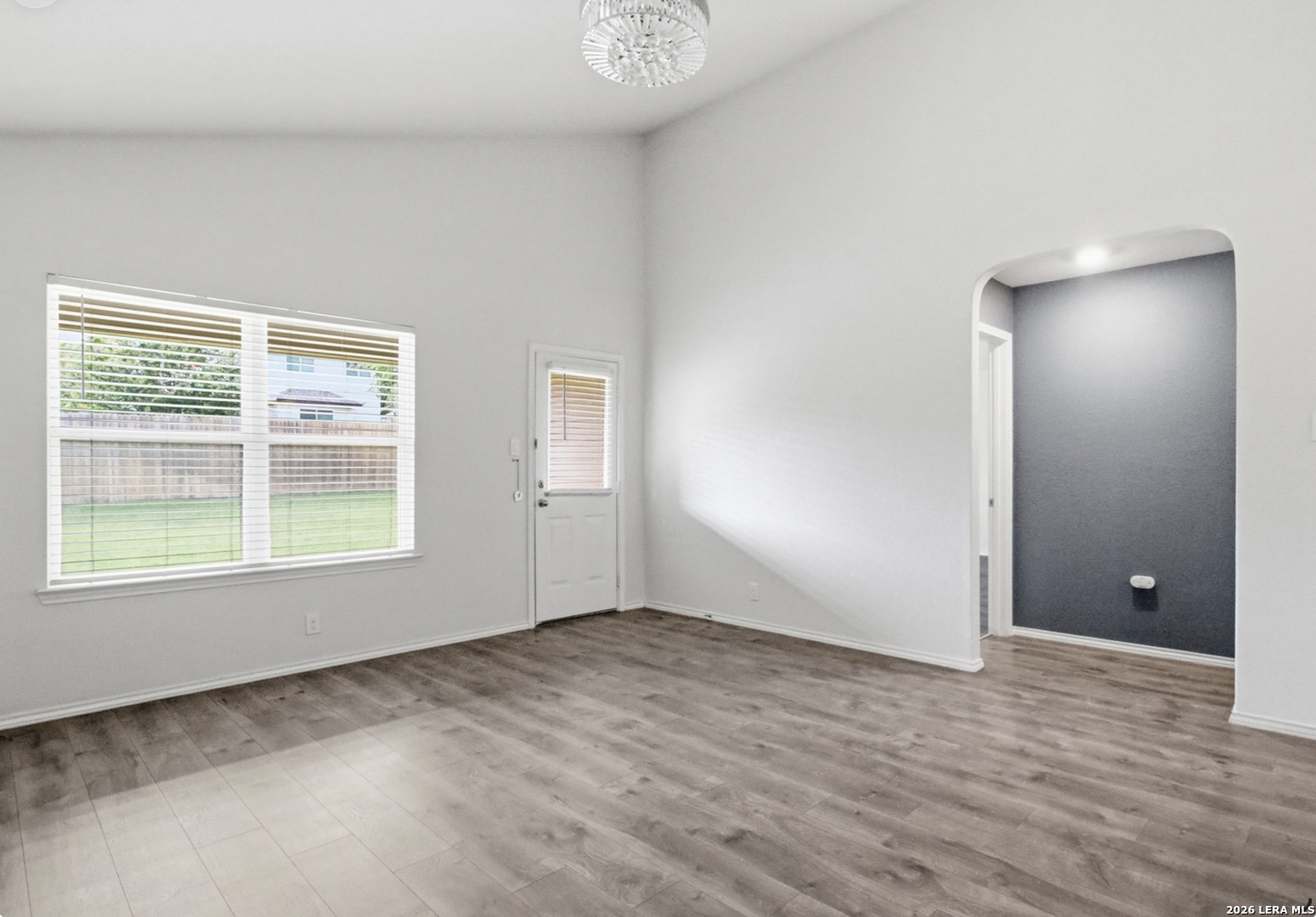 6407 Kendall Cove Converse TX 78109