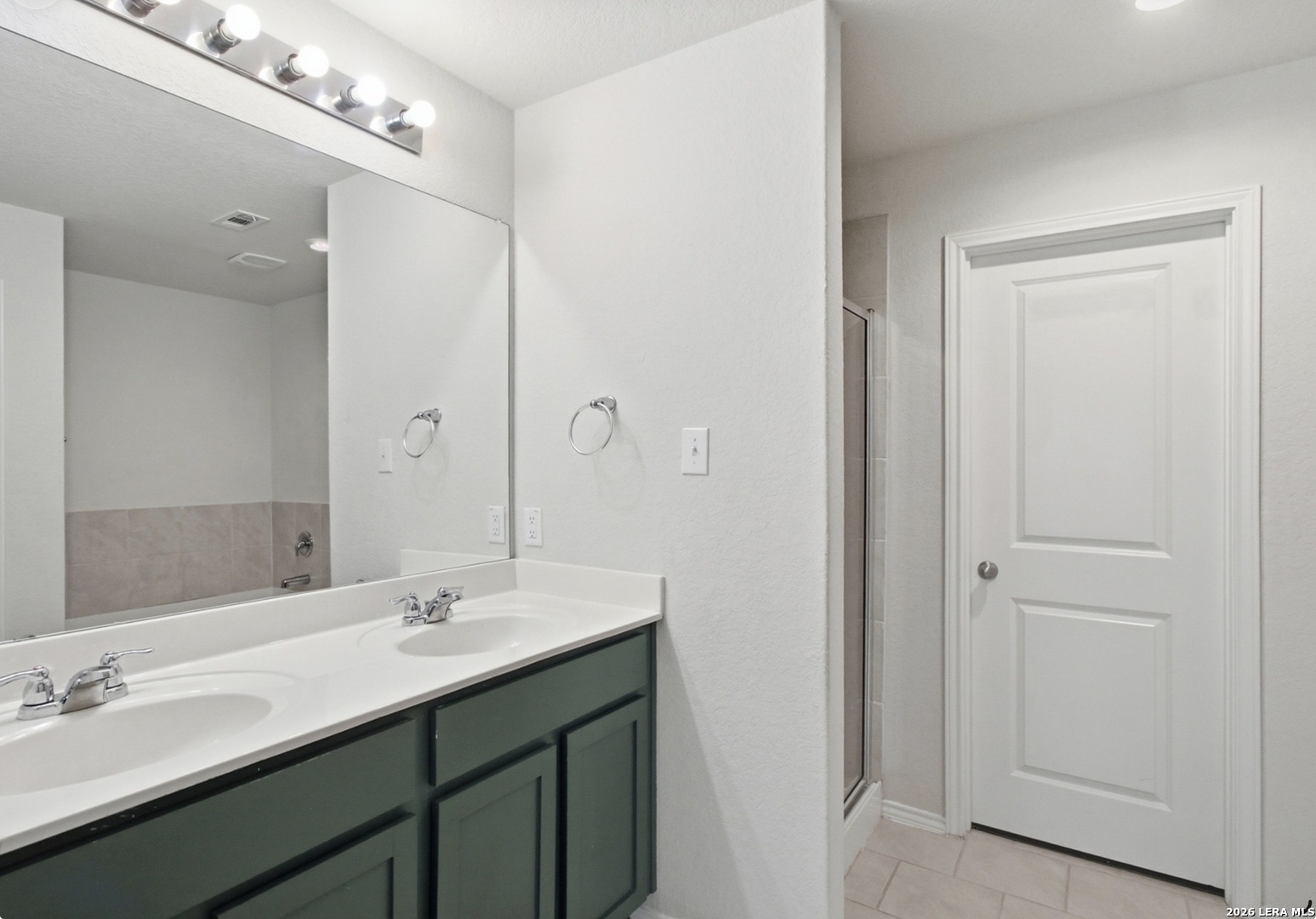 6407 Kendall Cove Converse TX 78109