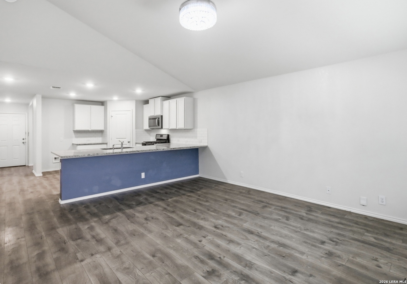 6407 Kendall Cove Converse TX 78109