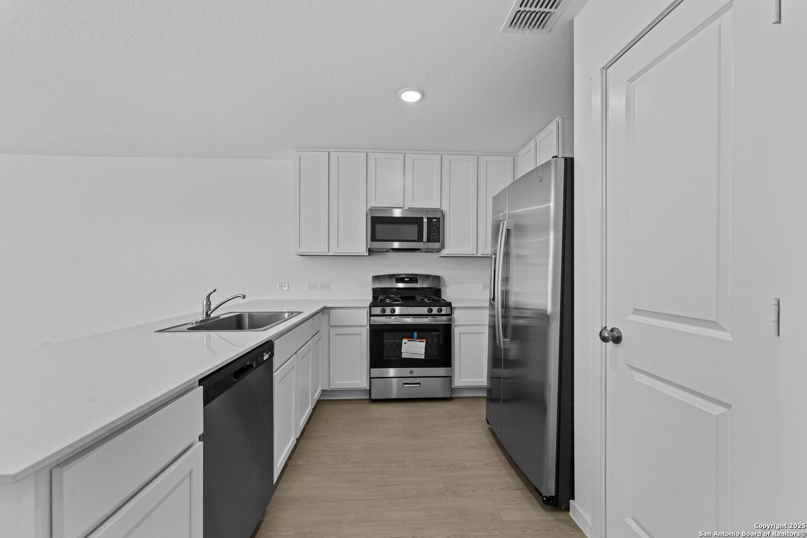 7242 Brownleaf Drive San Antonio TX 78227