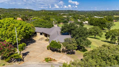 212 Lakewood Drive Kerrville TX 78028