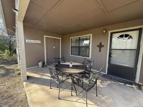 333 Fairway Circle Brackettville TX 78832