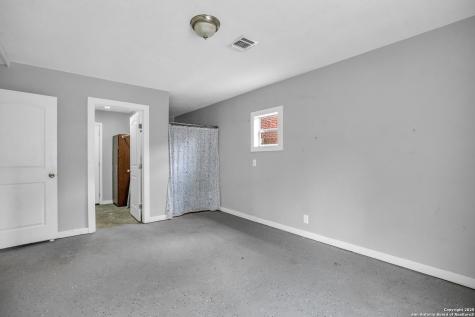 8211 Berrycreek San Antonio TX 78218