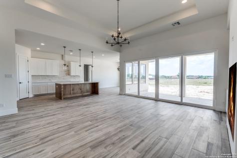108 Abrego Trail Floresville TX 78114