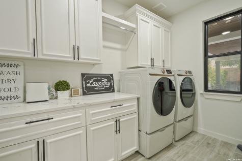 25519 Stormy Rock San Antonio TX 78255