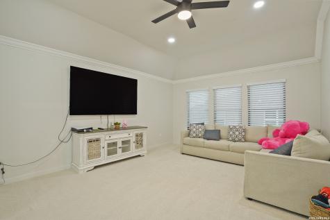25519 Stormy Rock San Antonio TX 78255