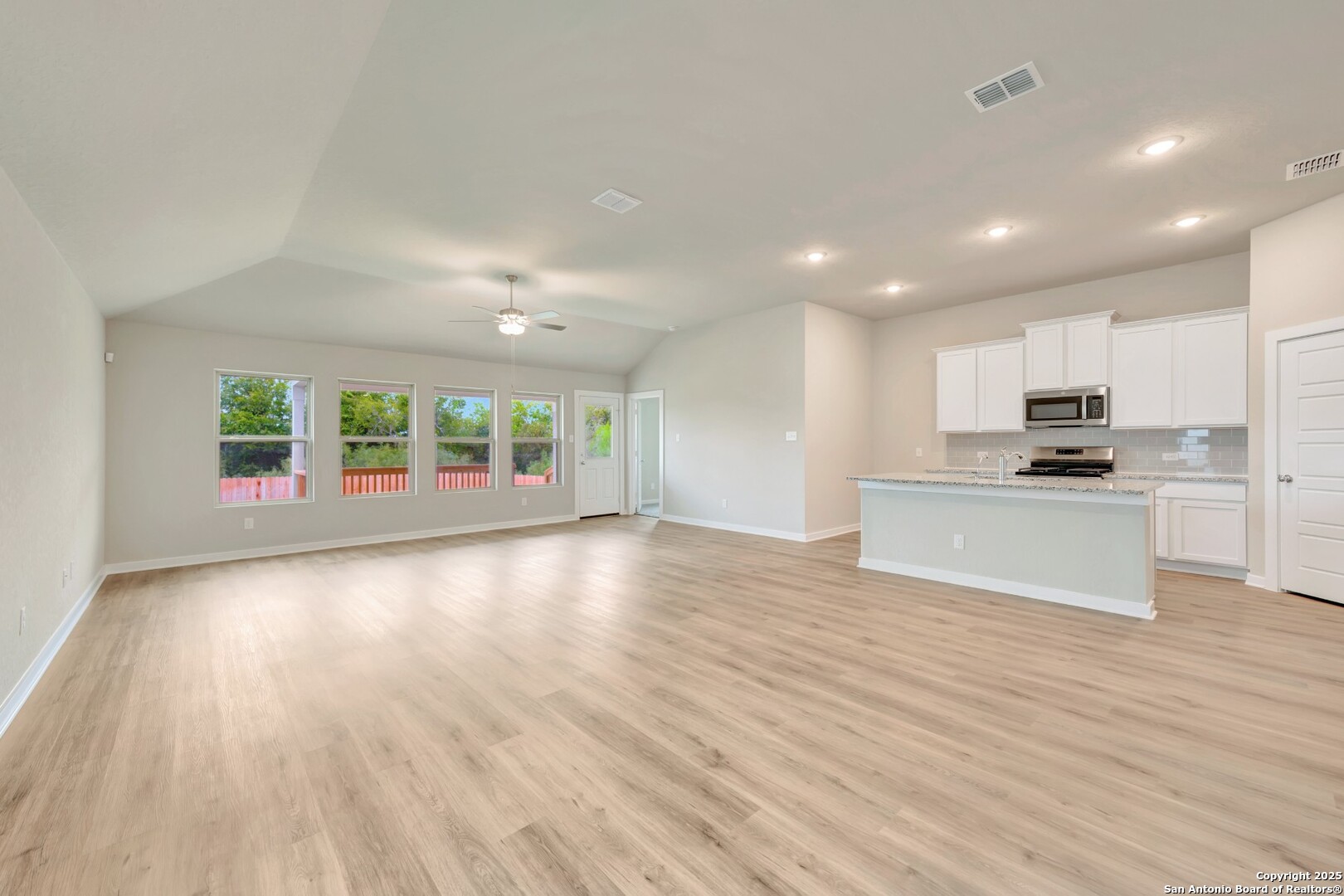 13515 Beebrush Saddle San Antonio TX 78253