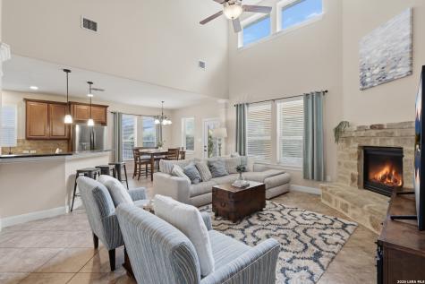 17731 Maui Sands San Antonio TX 78255
